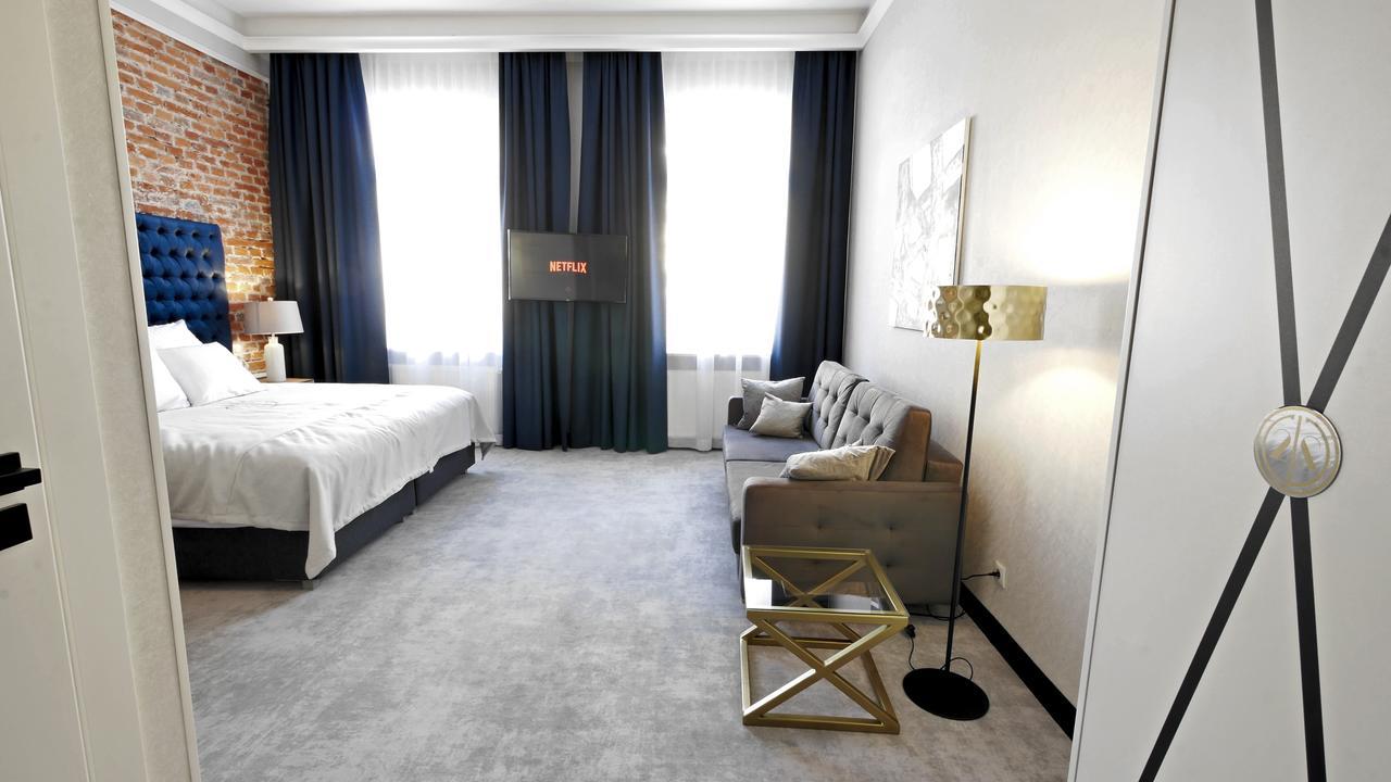 Szewska 22 Boutique Aparthotel คราคูฟ ภายนอก รูปภาพ